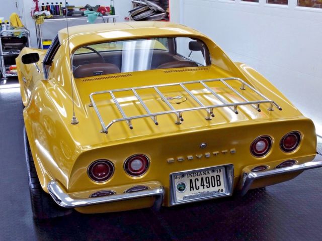 1971 War Bonnet Yellow Chevrolet Corvette Coupe