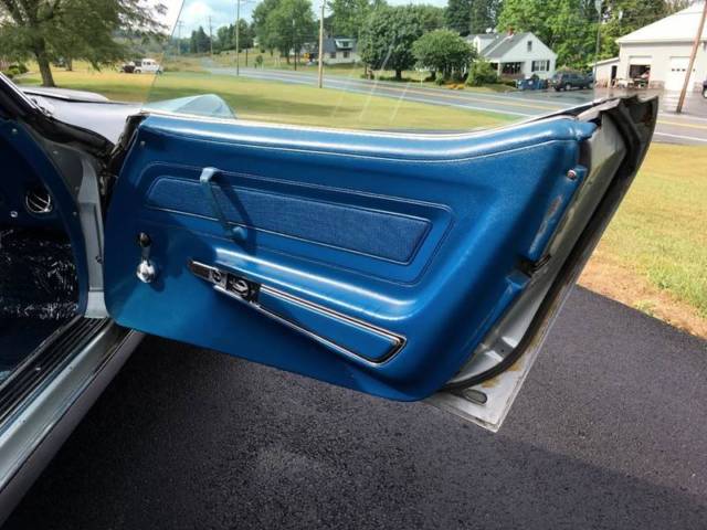 1971 NEVADA SILVER Chevrolet Corvette Coupe