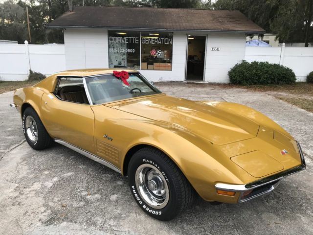 1971 War Bonnet Yellow (Gold) Chevrolet Corvette Coupe