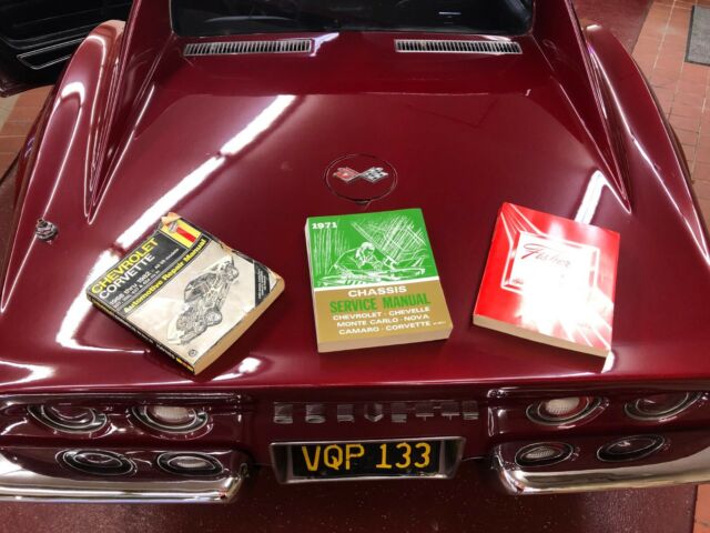 1971 Burgundy Chevrolet Corvette Coupe