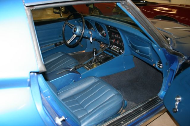 1971 Blue Chevrolet Corvette Coupe