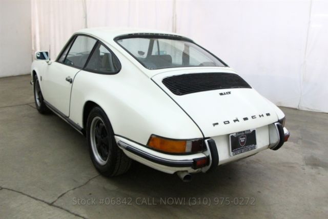 1971 White Porsche 911