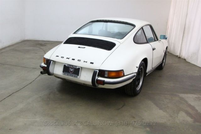1971 White Porsche 911