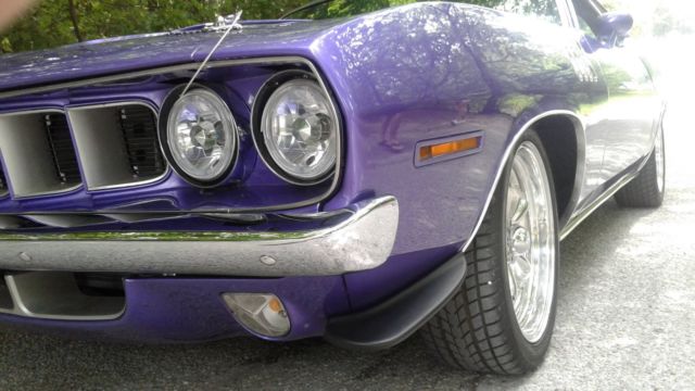 1971 PLUM CRAZY PURPLE Plymouth Barracuda