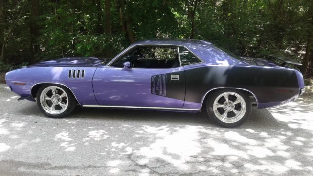 1971 PLUM CRAZY PURPLE Plymouth Barracuda