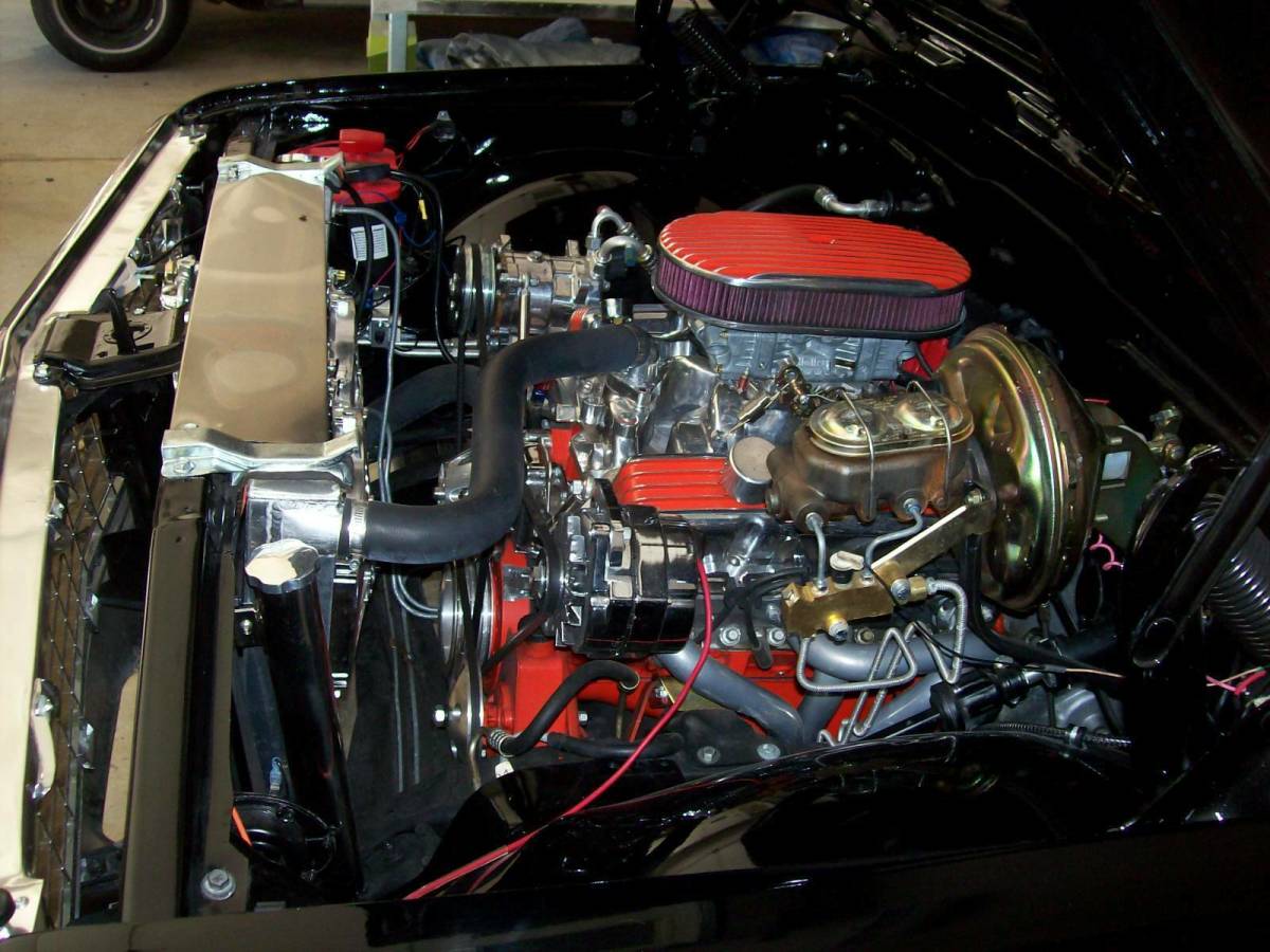 1971 Black/white Chevrolet C-10 long bed