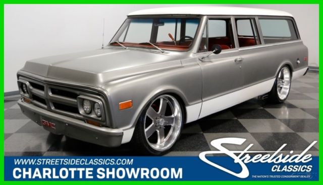 1971 Silver GMC Suburban