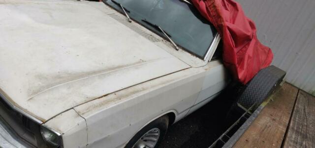 1971 White Dodge Dart