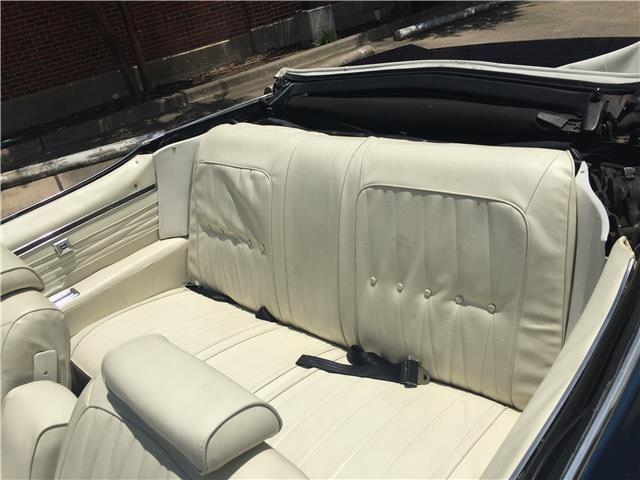 1971 Blue Oldsmobile Eighty-Eight --