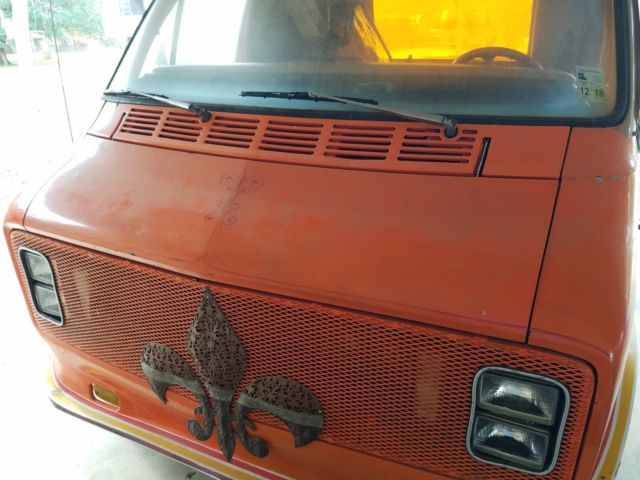 1971 Orange Dodge B200 Custom Cab and truck bed