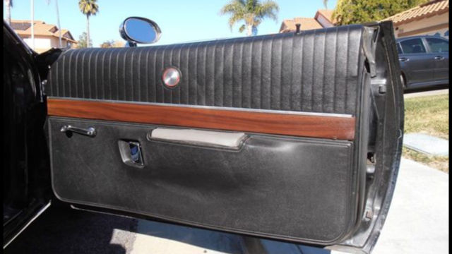 1971 Yellow Dodge Charger