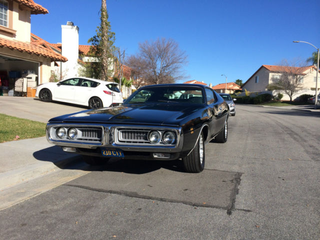 1971 Yellow Dodge Charger