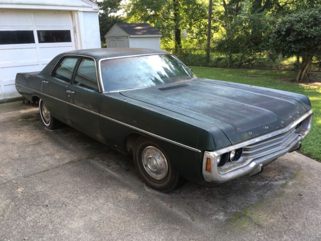 1971 Green Dodge Polara Sedan