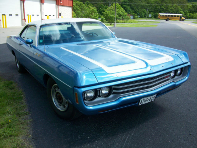 1971 blue Dodge Polara Coupe