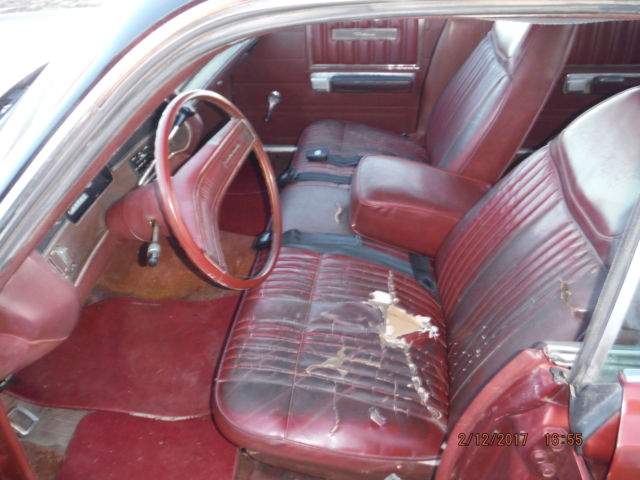 1971 Burgundy Dodge Polara U/K