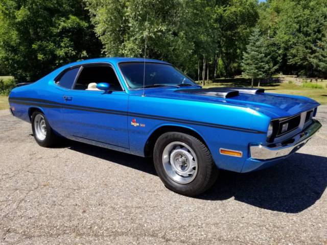 1971 Blue Dodge Dart Coupe