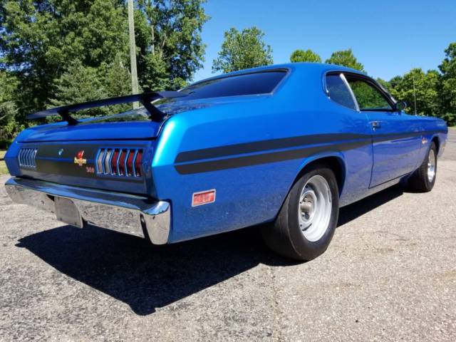 1971 Blue Dodge Dart Coupe