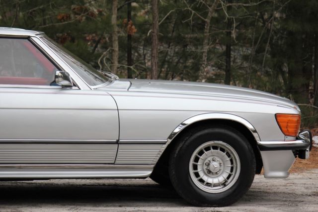 1971 Silver Mercedes-Benz SL-Class roadster