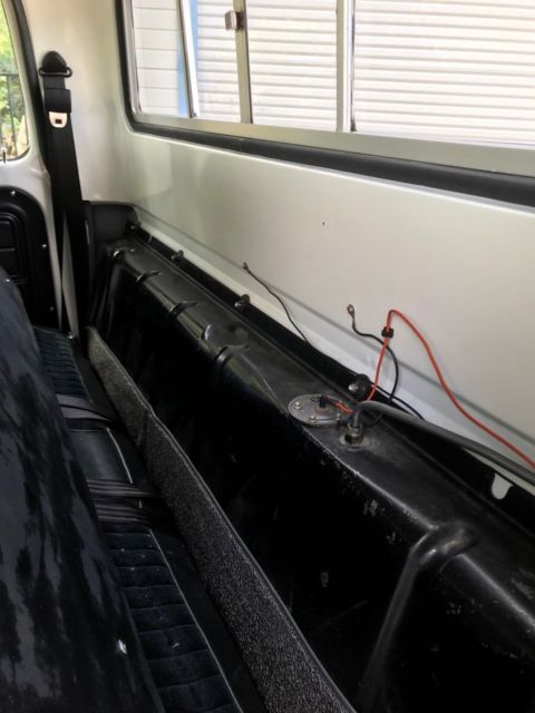 1971 green/white Ford F-250 Standard Cab Pickup