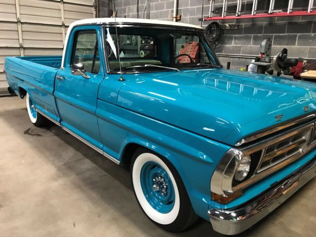 1971 Swiss Aqua Ford F-100