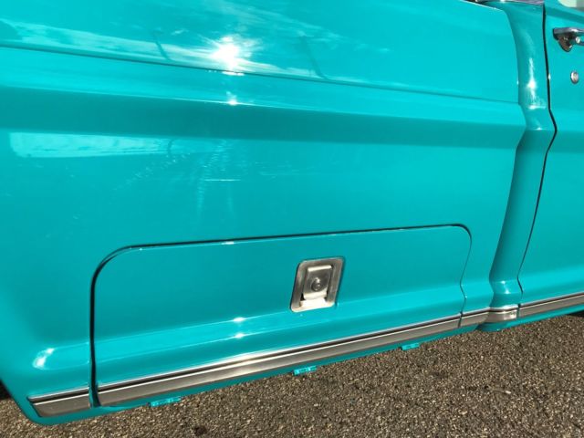 1971 Swiss Aqua Ford F-100