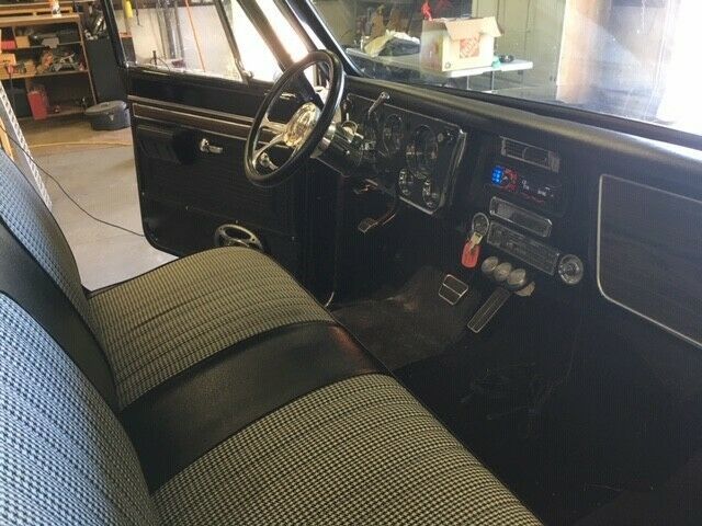 1971 Black Chevrolet C-10