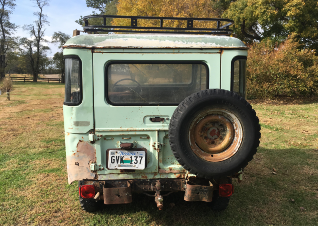 1971 Green Toyota Land Cruiser SUV