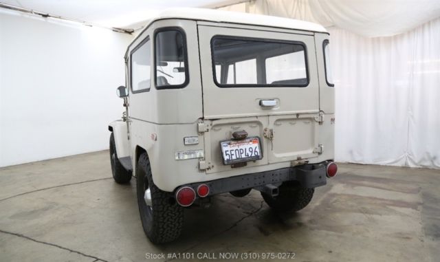 1971 Tan Toyota Land Cruiser