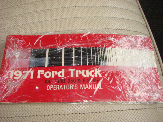 1971 white Ford F-250