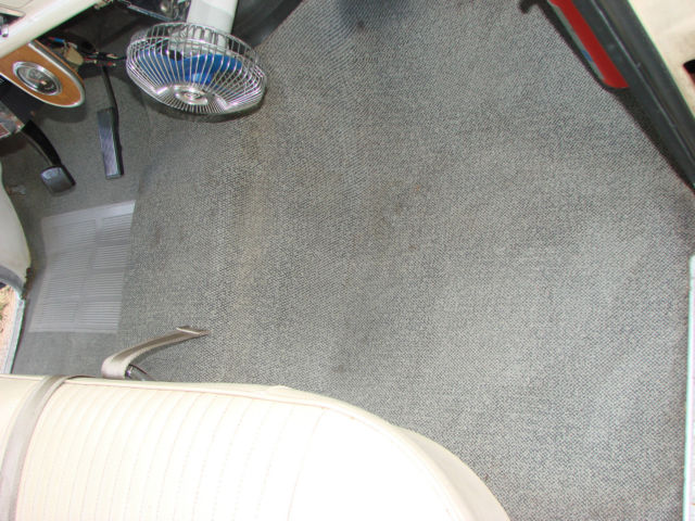 1971 white Ford F-250