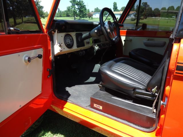1971 Orange Ford Bronco