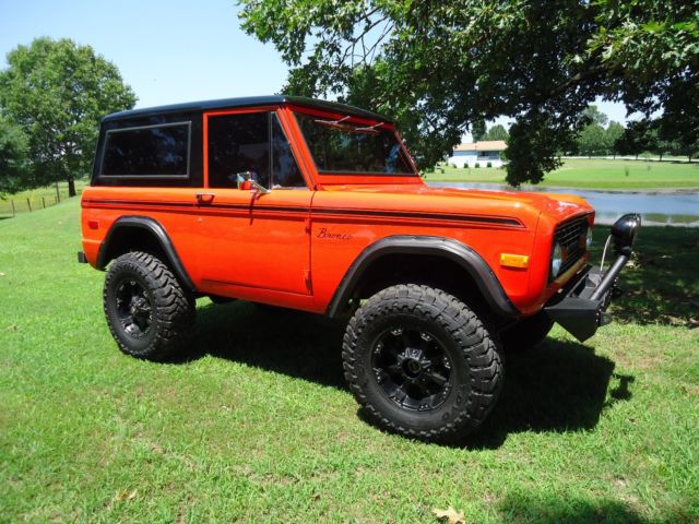 1971 Orange Ford Bronco