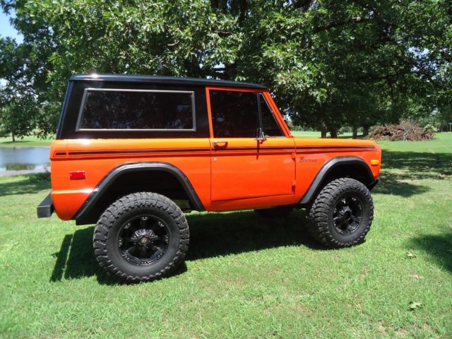 1971 Orange Ford Bronco