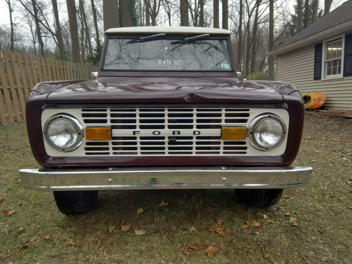 1971 Burgundy Ford Bronco SUV
