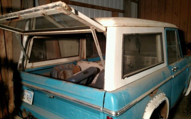 1971 Orange Ford Bronco