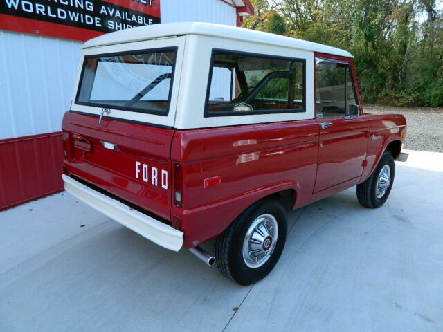 1971 Red Ford Bronco SUV