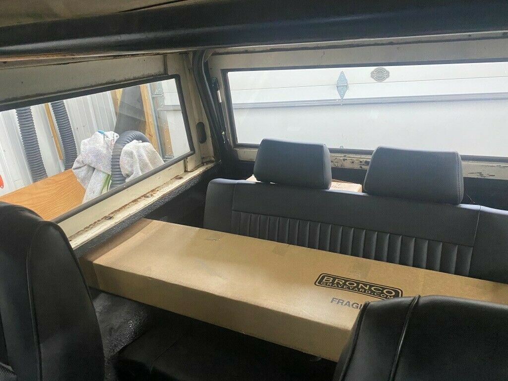 1971 Blue Ford Bronco