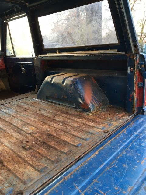 1971 Blue Ford Bronco Wagon