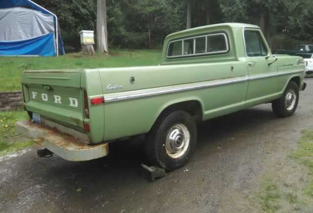 1971 Green Ford F-250 Standard Cab Pickup