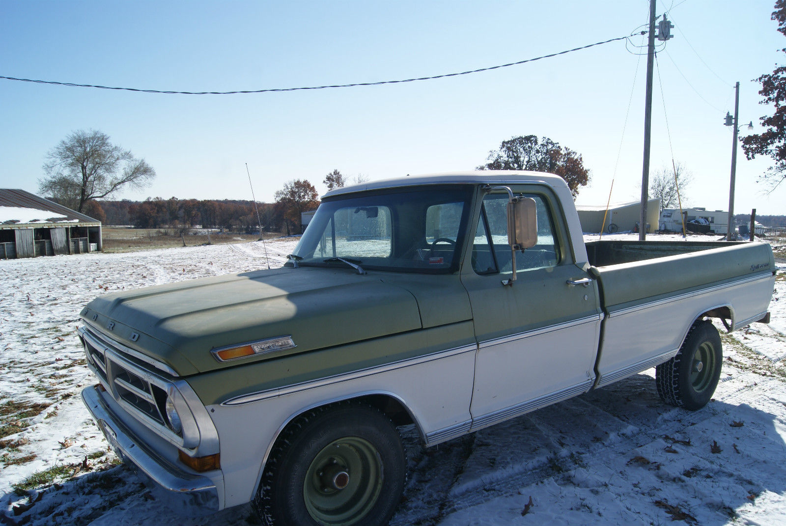 1971 White Ford F-100 Standard Cab Pickup