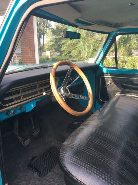 1971 Blue Ford F-100