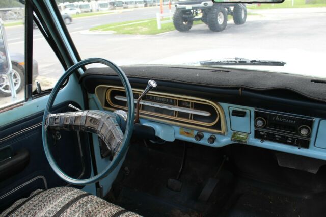 1971 Blue Ford F-100 Standard Cab Pickup