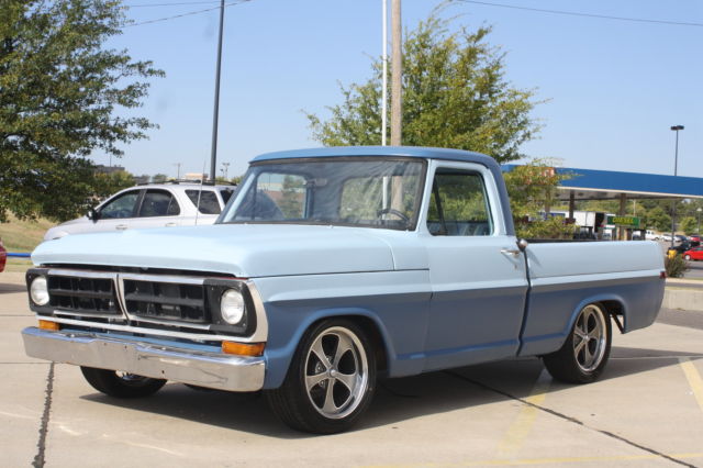 1971 Blue Ford F-100