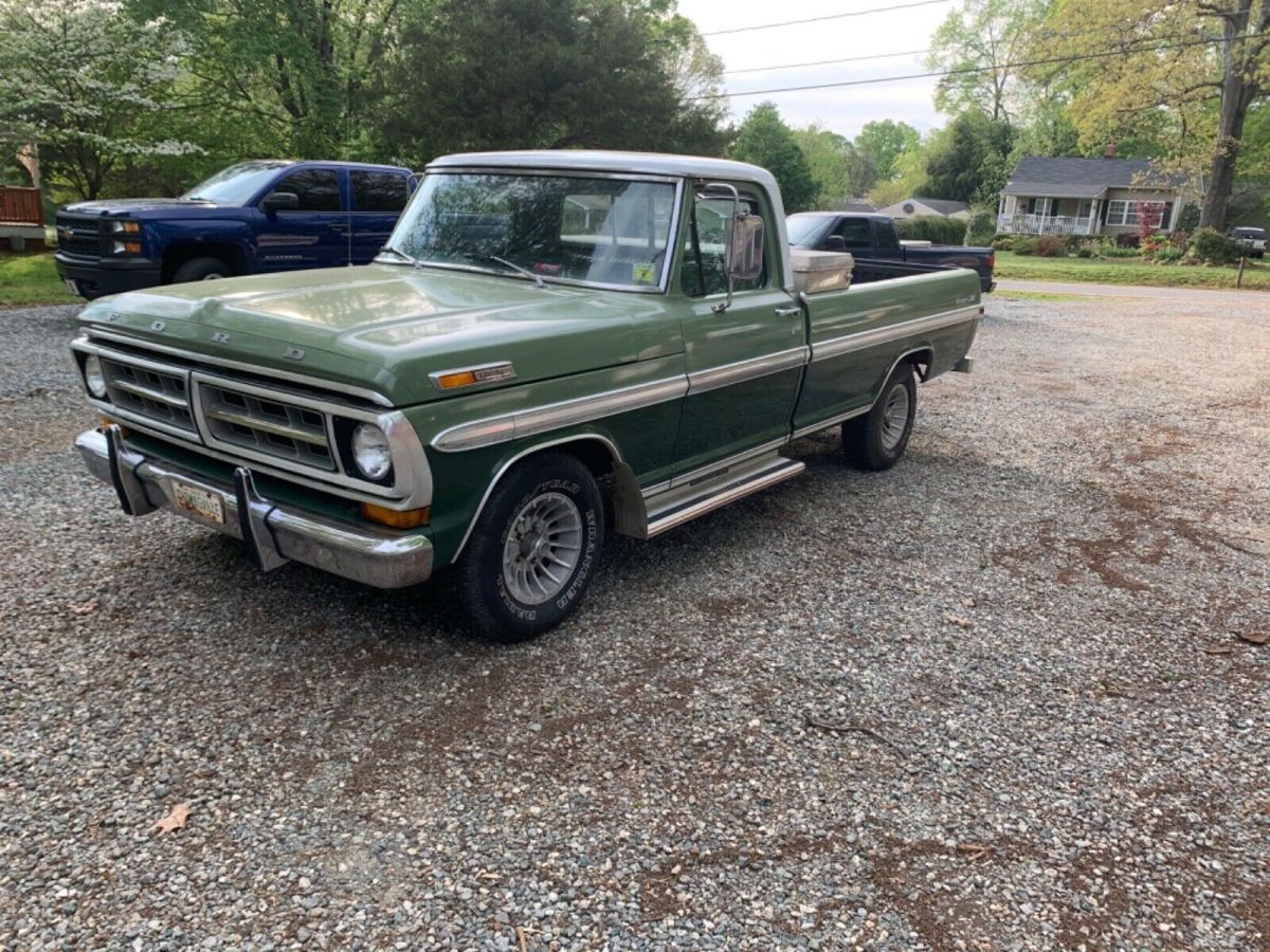1971 Green Ford F-100 Extended Cab Pickup