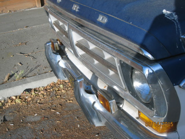 1971 blue/White Ford F-100 Standard Cab long Bed Ford F100 Pickup Truck