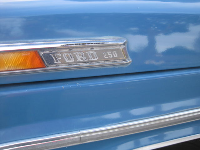 1971 Blue Ford F-250 Crew Cab Pickup