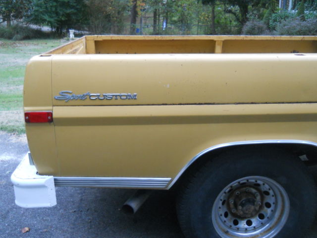 1971 Brown Ford F-250 Standard Cab Pickup