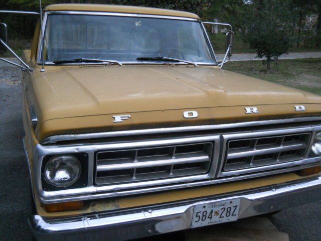 1971 Brown Ford F-250 Standard Cab Pickup
