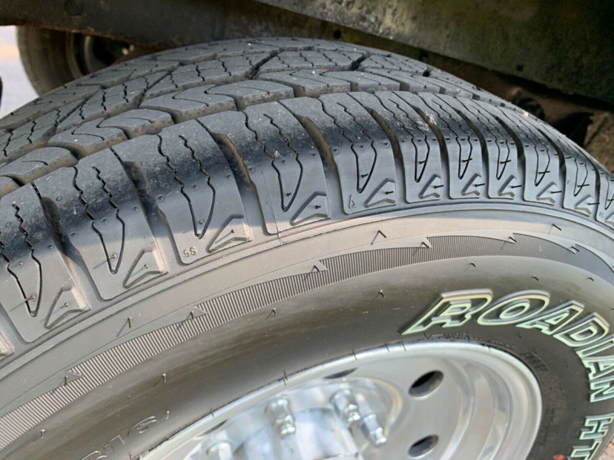 1971 Blue Ford F-250 Standard Cab Pickup