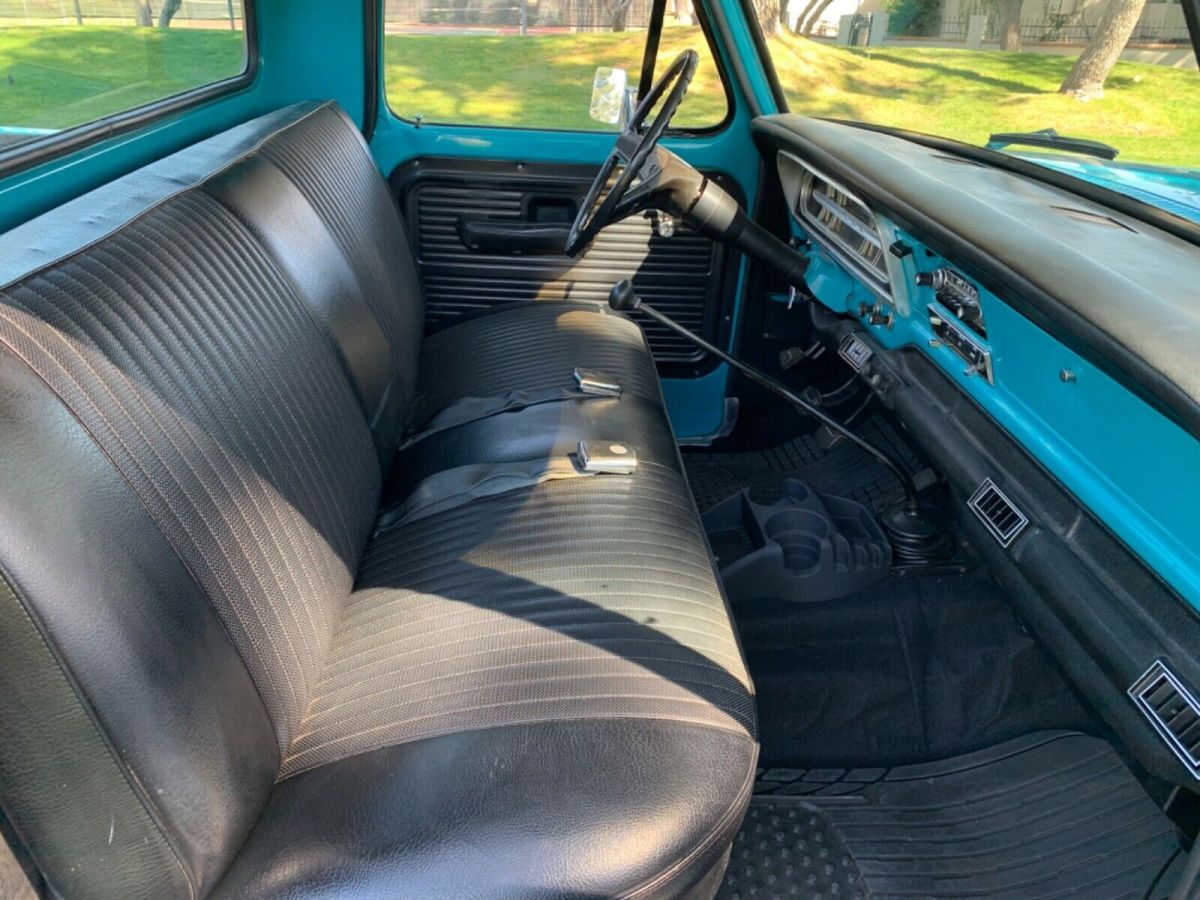 1971 Blue Ford F-250 Standard Cab Pickup